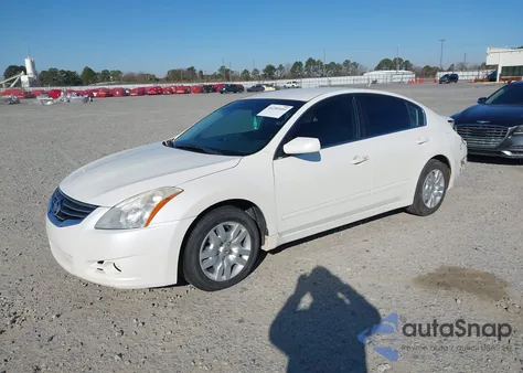 2010 Nissan Altima 2.5 S z USA, uszkodzony, nr VIN 1N4AL2AP1AN472611